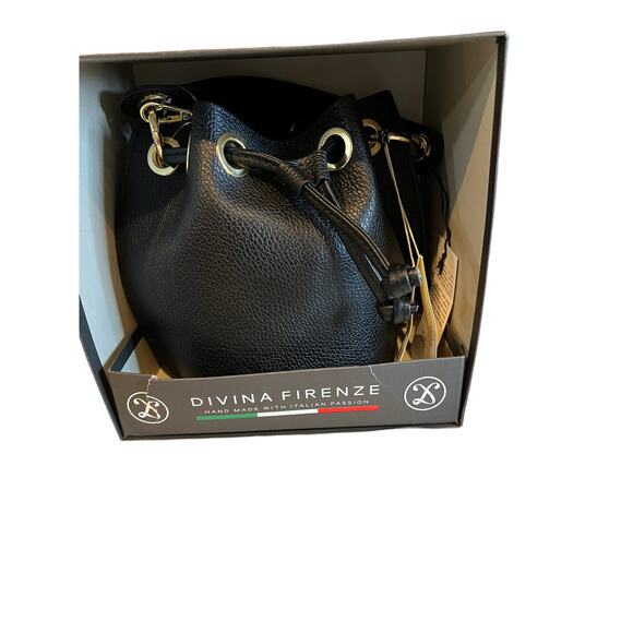 Davina Firenze Italian Leather Bucket Bag Gold Chain Detail - Picture 9 of 9